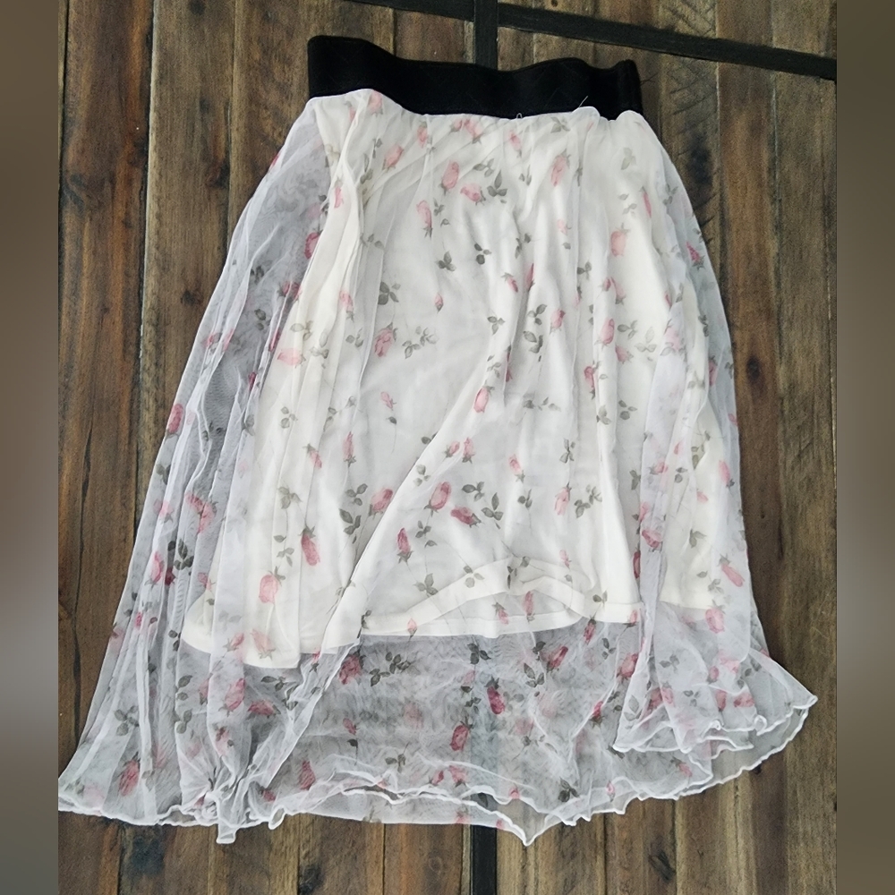 Lularoe unicorn floral Lola